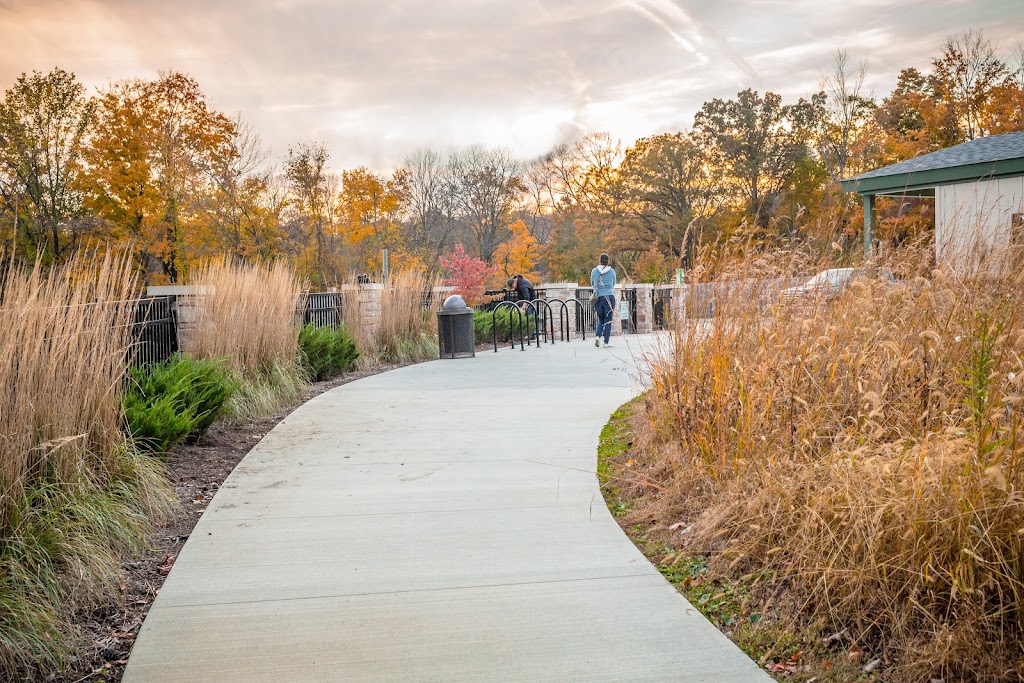 Central Park East Shelters | 17-13-01-00-00-018 #000, Carmel, IN 46032, USA | Phone: (317) 848-7275