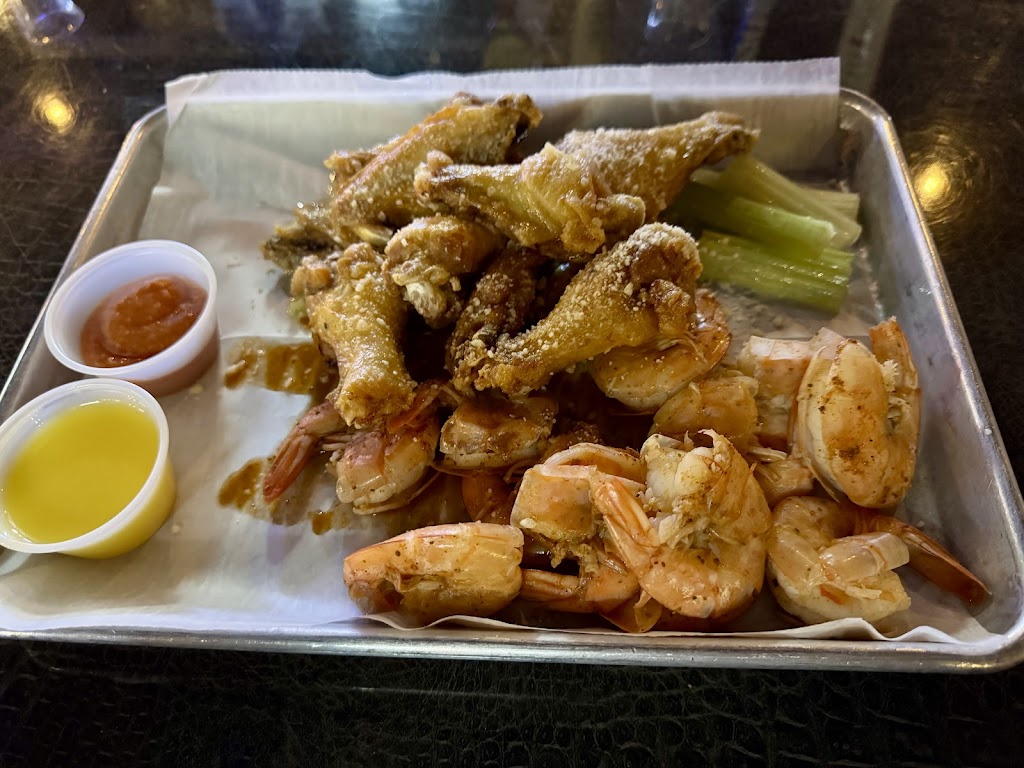 Willys Bar & Grill | 130 N Broadway St, Fellsmere, FL 32948, USA | Phone: (772) 228-8648