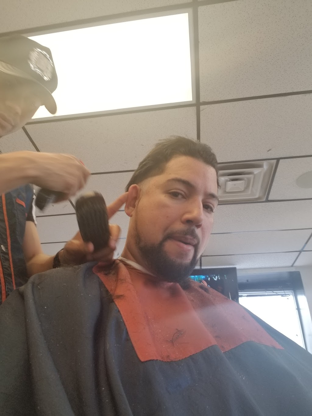 La Rocas Barber Shop | Paterson, NJ 07522, USA | Phone: (973) 790-3990