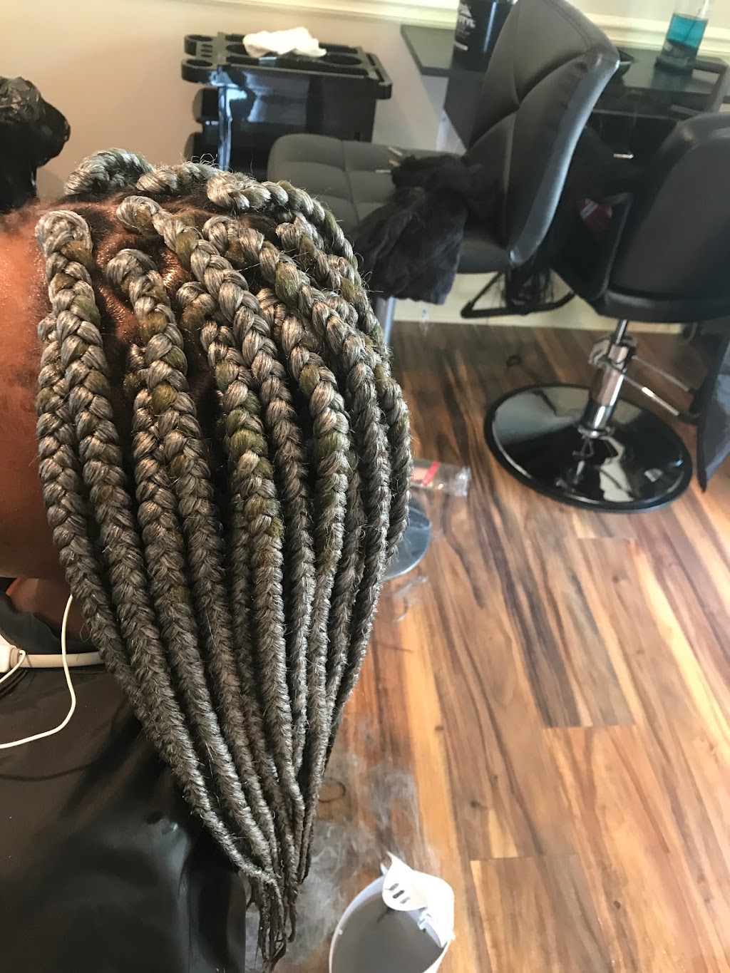 Pretty hair braiding | 631 N Main St Suite # 211, Alpharetta, GA 30009, USA | Phone: (678) 925-7895