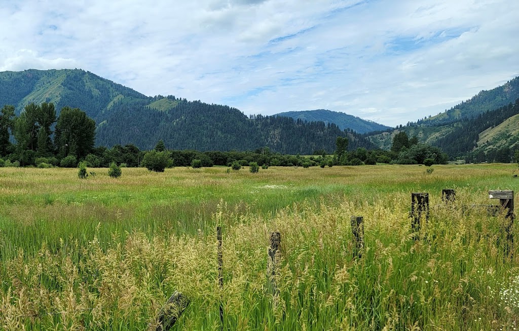 Garden Valley District Library | 85 Old Crouch Rd, Garden Valley, ID 83622, USA | Phone: (208) 462-3317