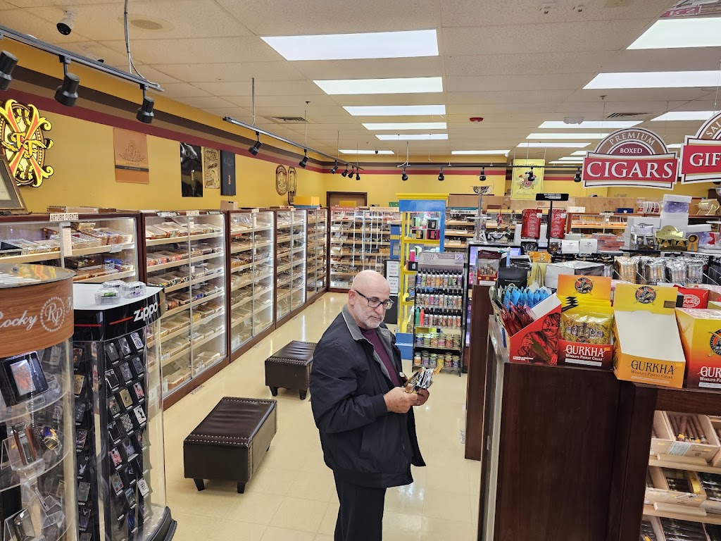 Salem Village Market | 517 S Broadway Unit 2, Salem, NH 03079, USA | Phone: (603) 458-6745