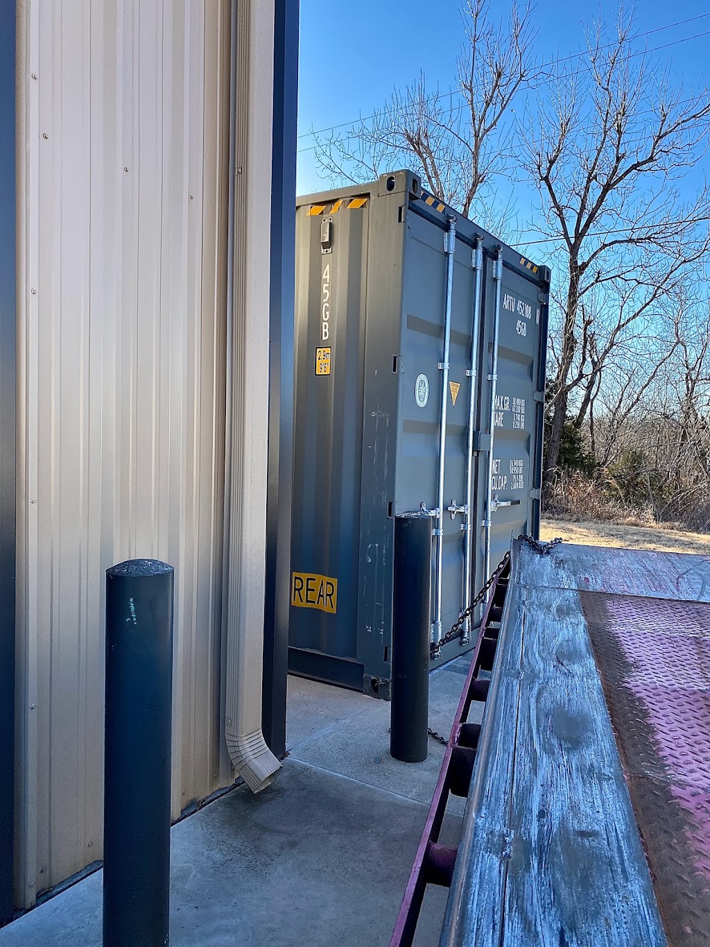 Twisted S Shipping Containers | 11719 NE 23rd St, Choctaw, OK 73020, USA | Phone: (405) 414-5963