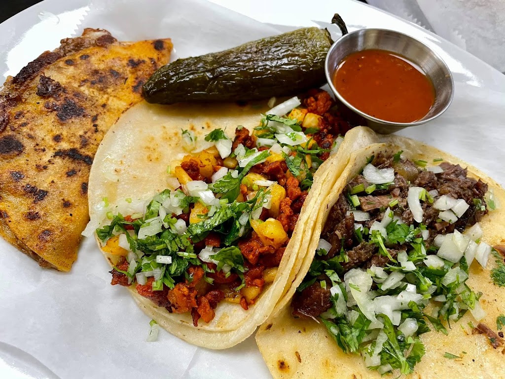 Taquería Flores | 12995 E Hwy 6, Santa Fe, TX 77510 | Phone: (409) 877-6022