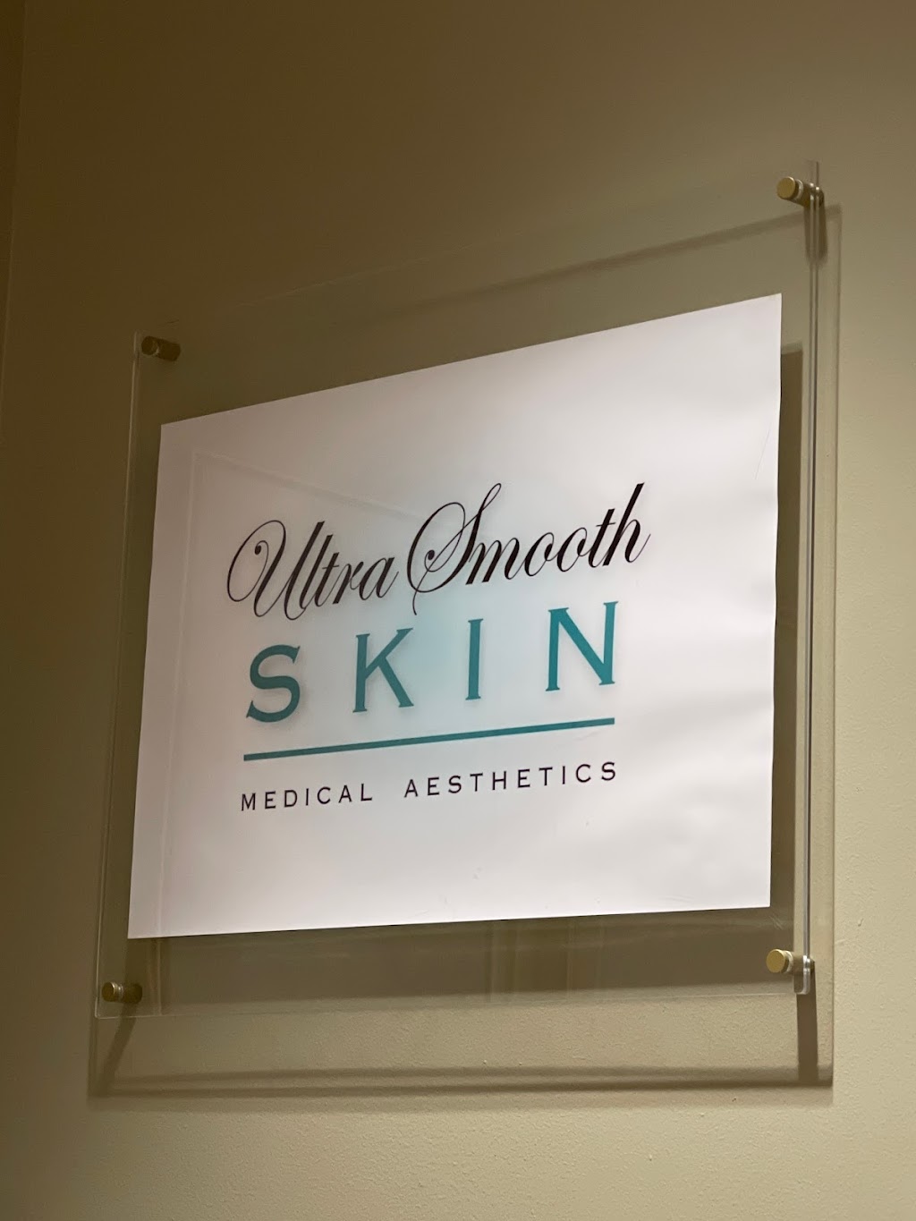 Ultra Smooth Skin | 7477 E Doubletree Ranch Rd, Scottsdale, AZ 85258, USA | Phone: (480) 991-3038