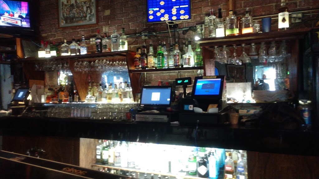 Larrys Beach Club | 1145 S Tremont St, Oceanside, CA 92054, USA | Phone: (442) 222-1779