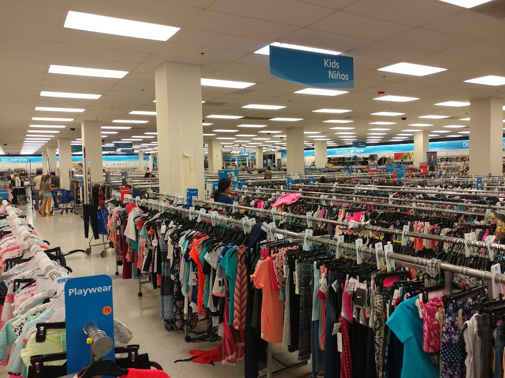 Ross Dress for Less | 1751 W Bethany Home Rd, Phoenix, AZ 85015, USA | Phone: (602) 544-0338