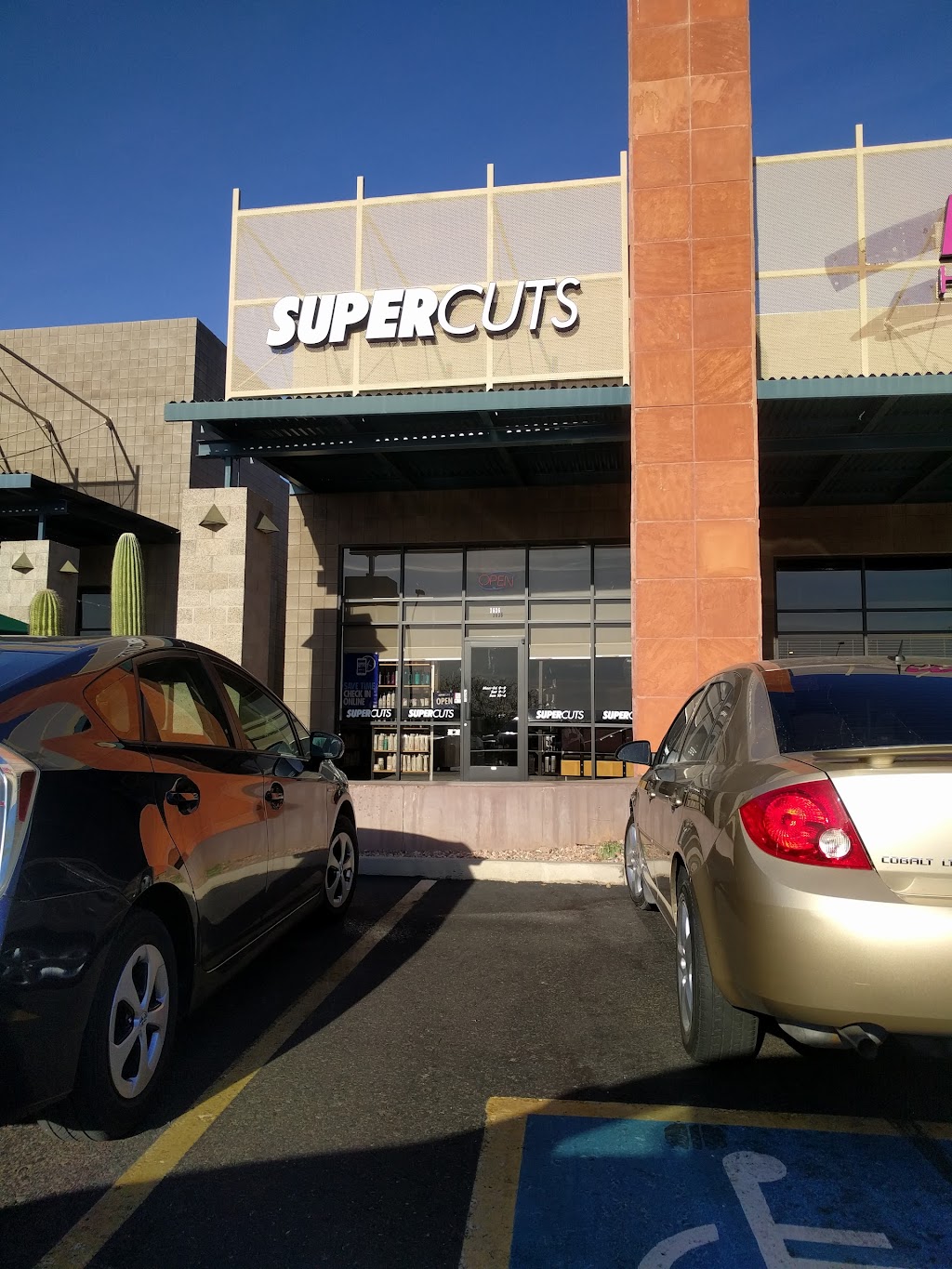 Supercuts | 3636 W Anthem Way, Phoenix, AZ 85086, USA | Phone: (623) 551-5614