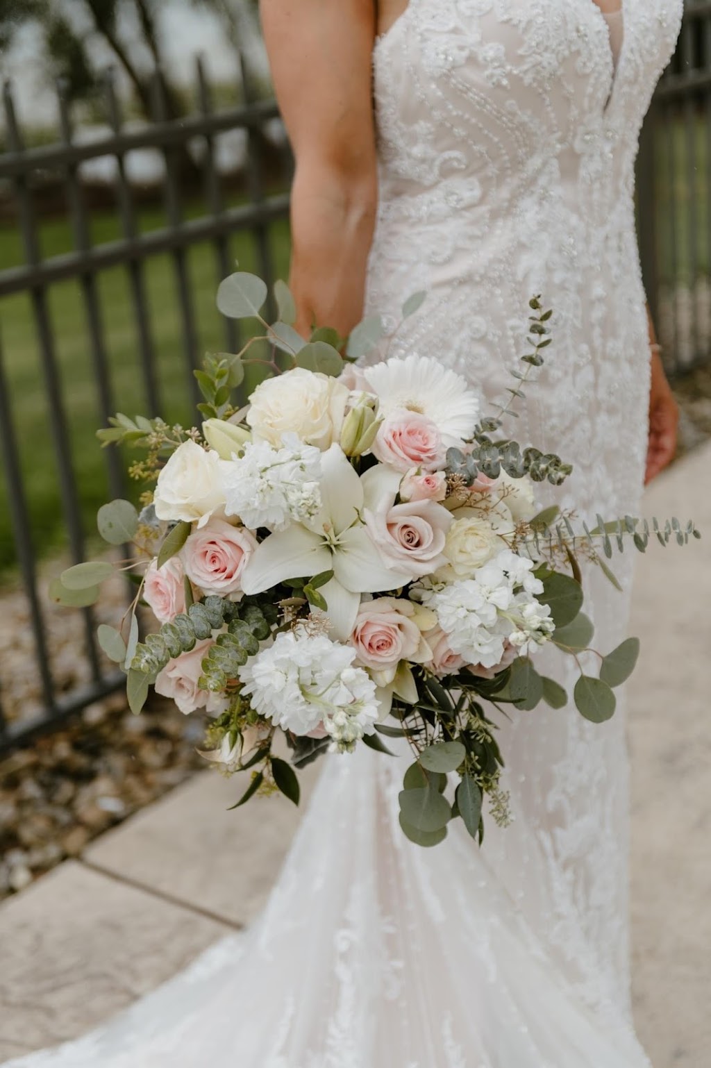 Cialella & Carney Floral Designs | 1006 S Mill St, New Castle, PA 16101, USA | Phone: (800) 652-8412