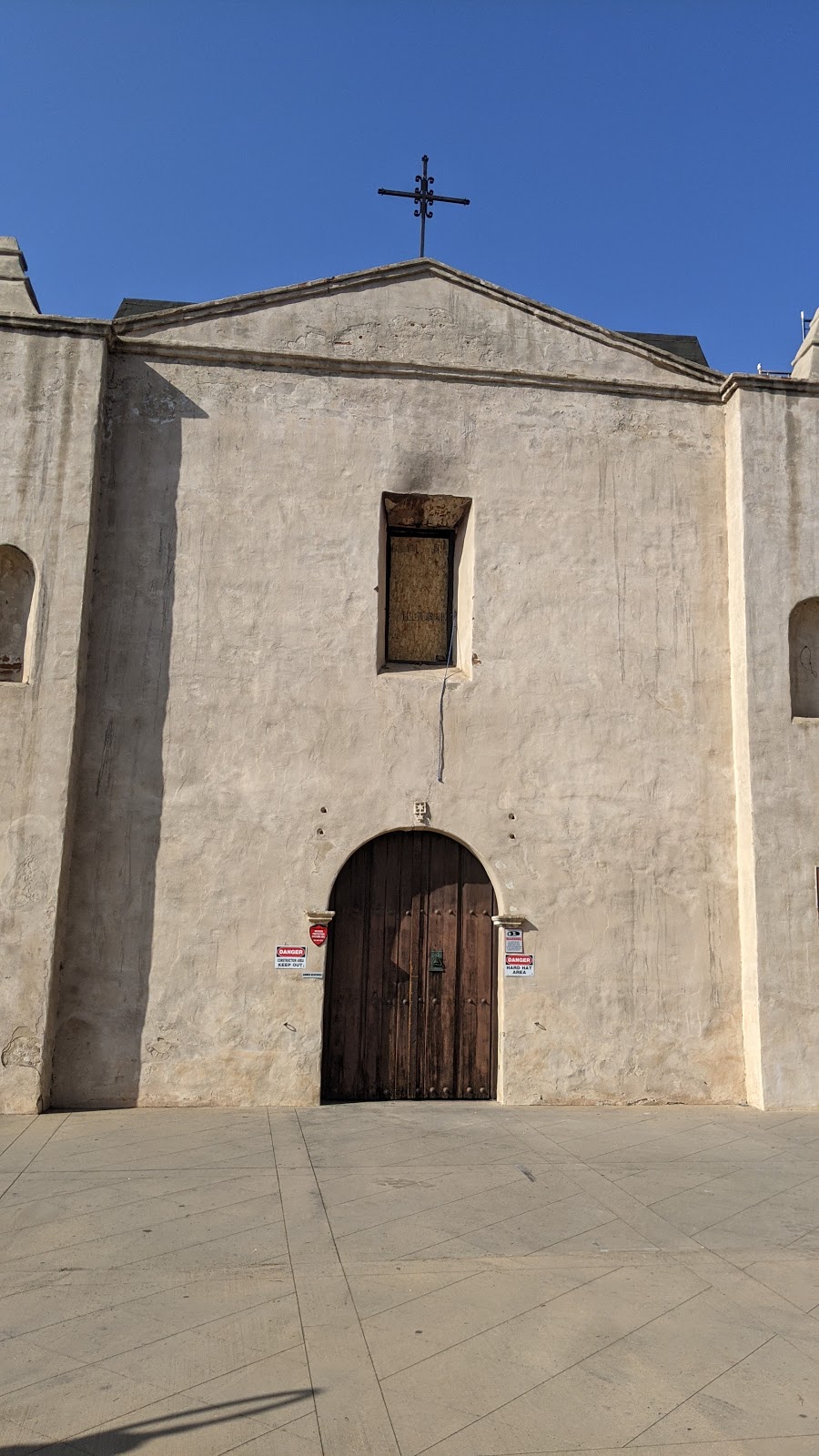 Chapel of the Annunciation (San Gabriel Mission) | 425 S Junipero Serra Dr, San Gabriel, CA 91776, USA | Phone: (626) 457-3035