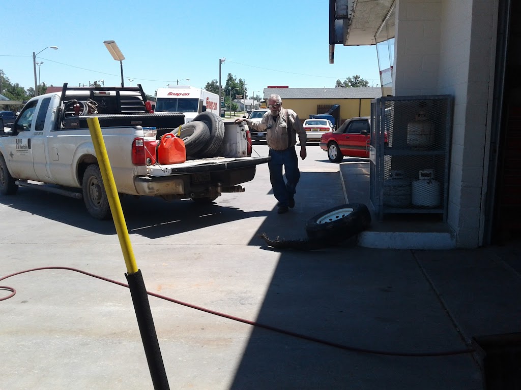 Carnotts Auto Service & Propane Co. | 1301 Sunset Dr, El Reno, OK 73036, USA | Phone: (405) 262-0000