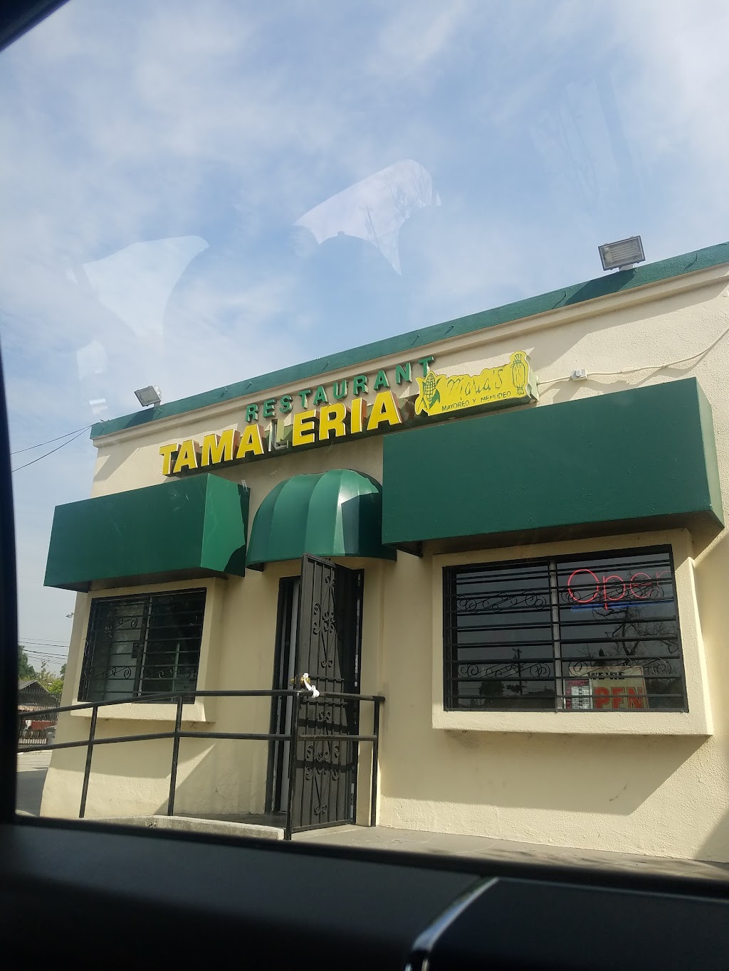 Tamalería María’s | 3871 E Imperial Hwy, Lynwood, CA 90262, USA | Phone: (310) 762-1078