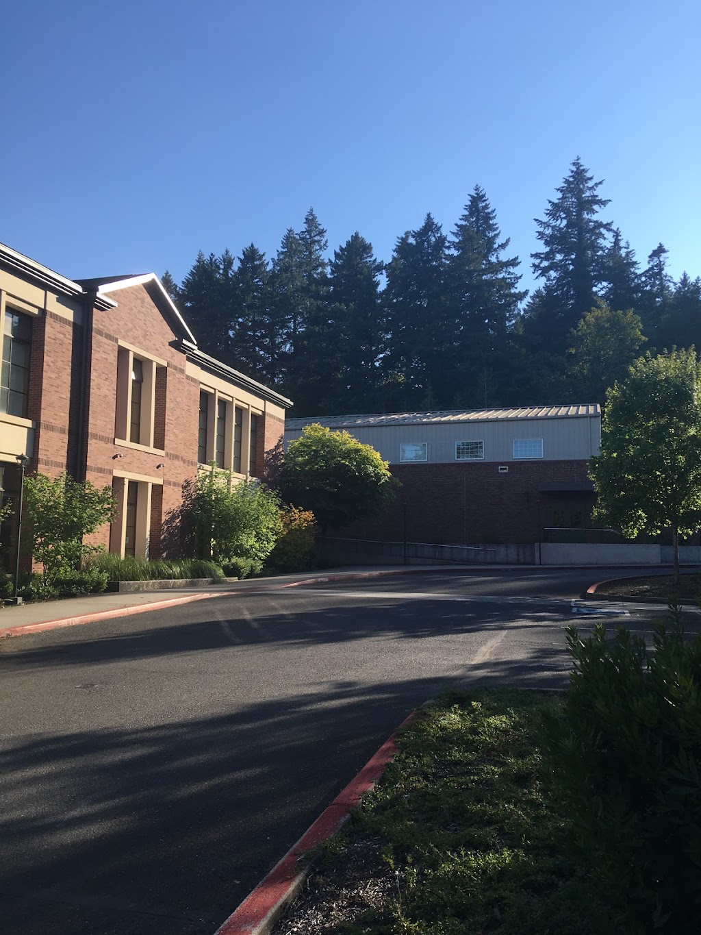 Riverdale Grade School | 11733 S Breyman Ave, Portland, OR 97219, USA | Phone: (503) 262-4840