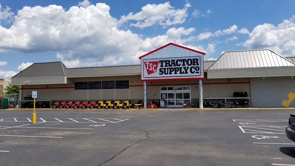 Tractor Supply Co. | 10713 Dixie Hwy Ste 101, Louisville, KY 40272, USA | Phone: (502) 995-8558