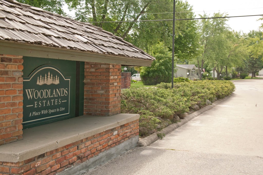 Woodlands Estates Manufactured Home Community | 1441 W Romeo Rd, Oakland Charter Township, MI 48363, USA | Phone: (248) 693-1800