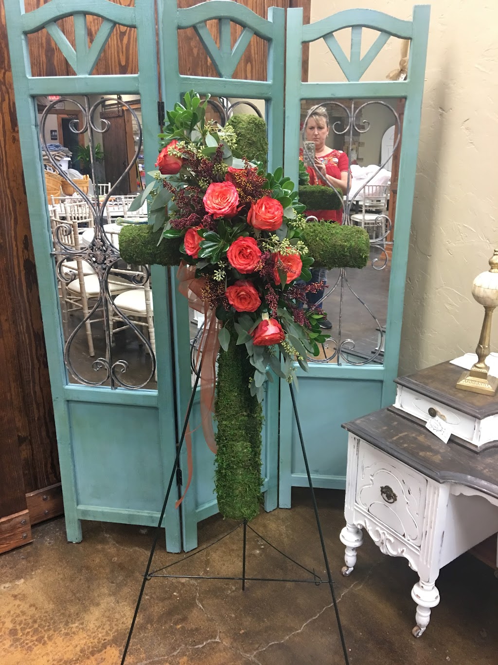 Britt’s Floral | 718 Commerce St, Refugio, TX 78377, USA | Phone: (361) 688-9162