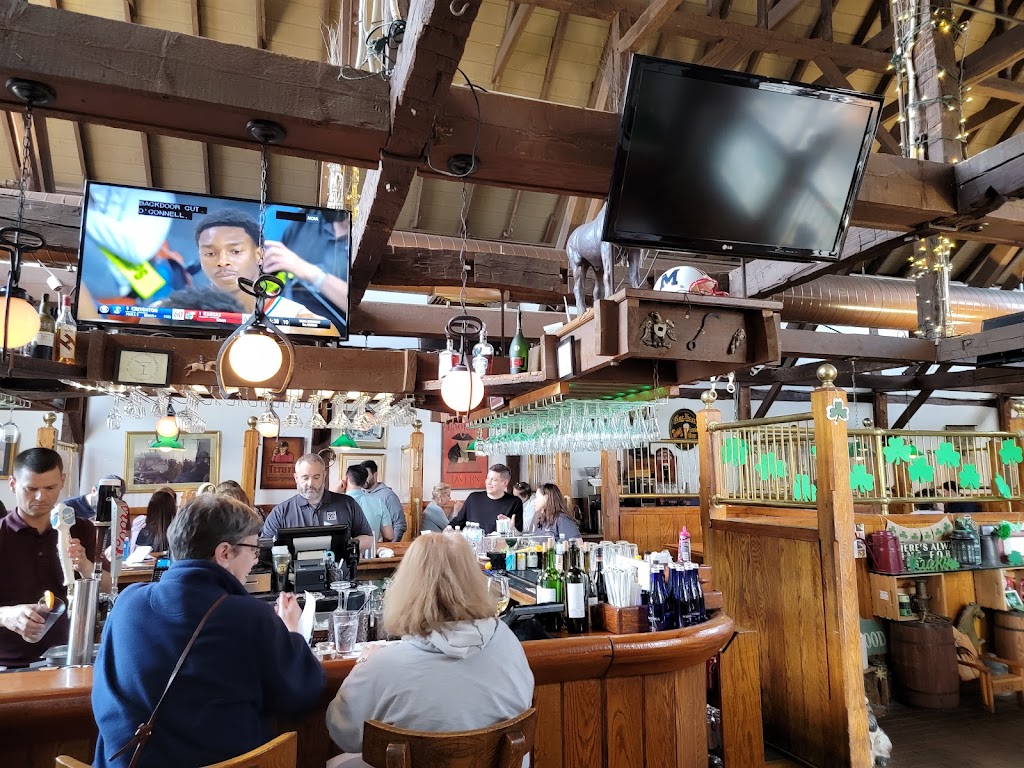 The Black Horse Tavern & Pub | 1 W Main St, Mendham Borough, NJ 07945, USA | Phone: (973) 543-7300