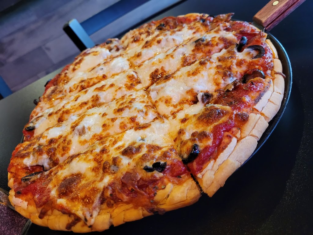 Bronkos Pizza | 90 W Jackson St, Cicero, IN 46034, USA | Phone: (317) 376-8011