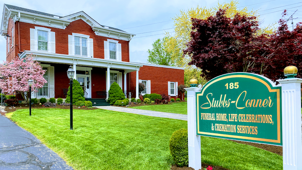 Stubbs-Conner Funeral Home | 185 N Main St, Waynesville, OH 45068, USA | Phone: (513) 897-5966