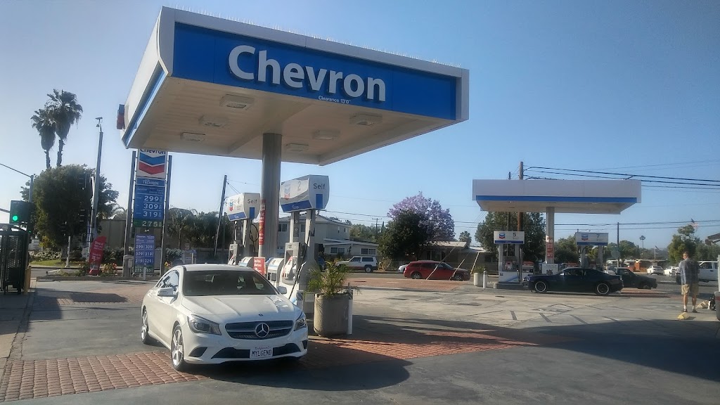 Chevron | 303 Jamacha Road, El Cajon, CA 92019, USA | Phone: (619) 579-2473