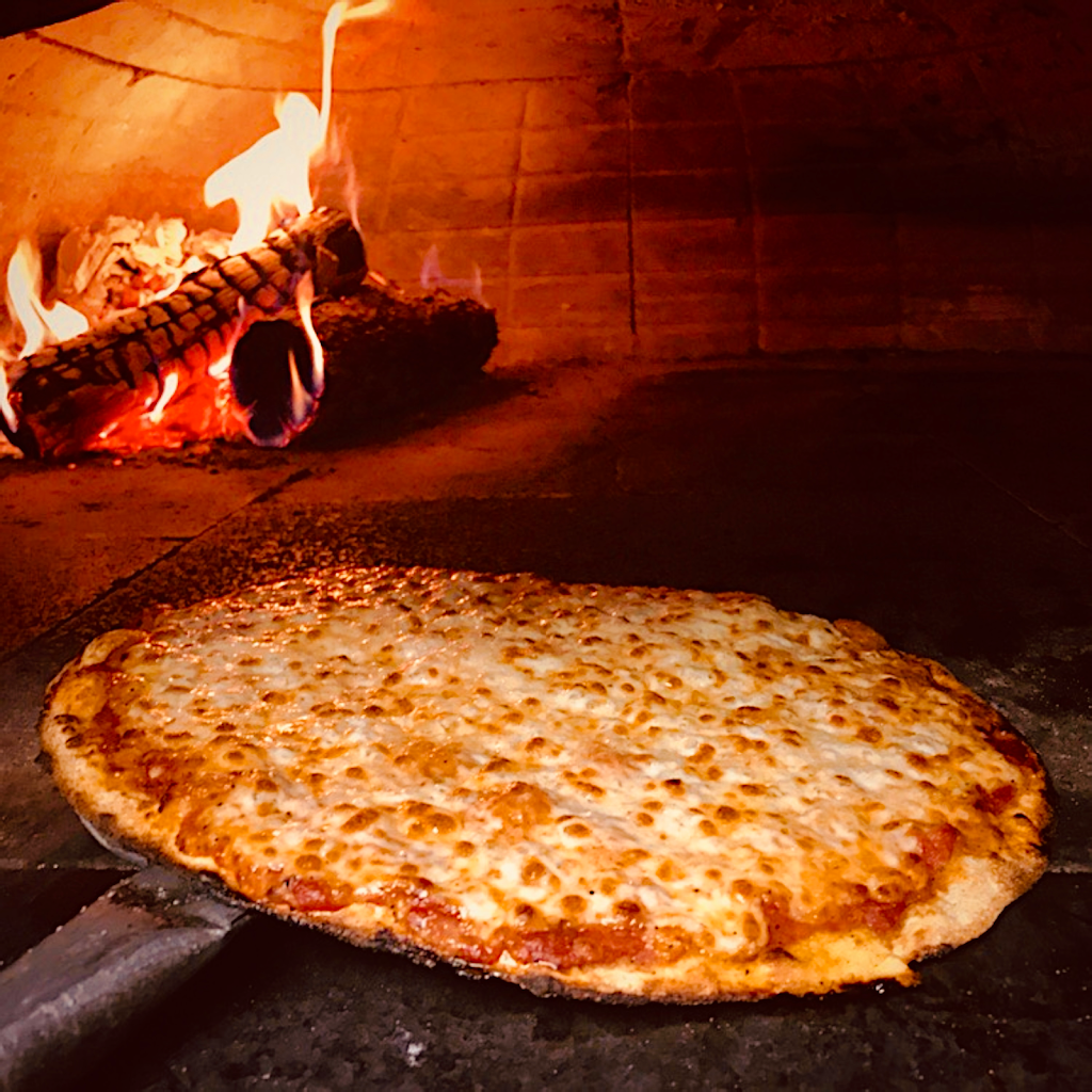 Kindles Wood Fired Brick Oven Italian Pizzeria | 10 Boston Post Rd E, Marlborough, MA 01752, USA | Phone: (508) 251-0077