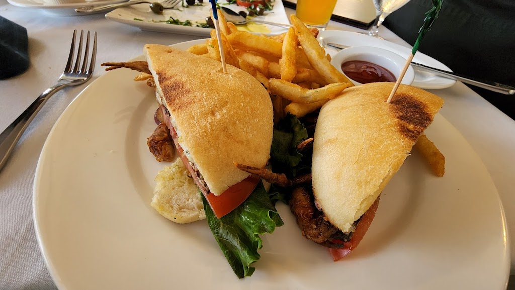 Laras Fine Dining | 1900 Esplanade Dr, Richmond, CA 94804, USA | Phone: (510) 234-1860