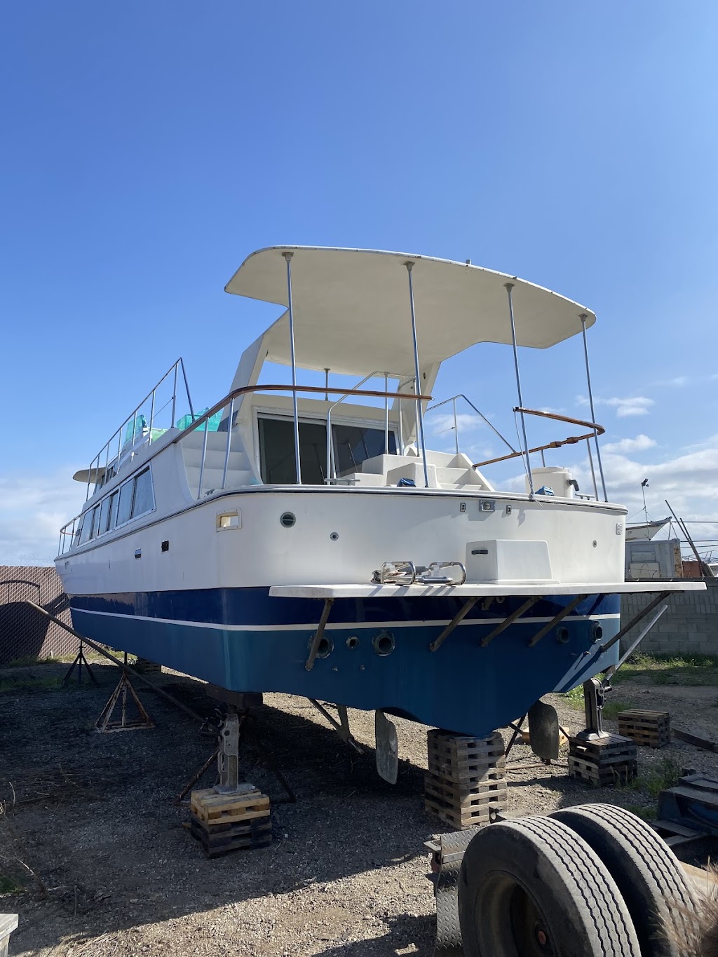 Moger Yacht Transport | 125 W Redondo Beach Blvd, Gardena, CA 90248, USA | Phone: (310) 515-6859