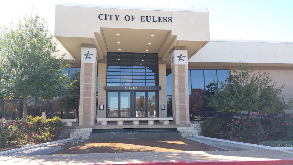 Euless City Hall | 203 N Ector Dr, Euless, TX 76039, USA | Phone: (817) 685-1400