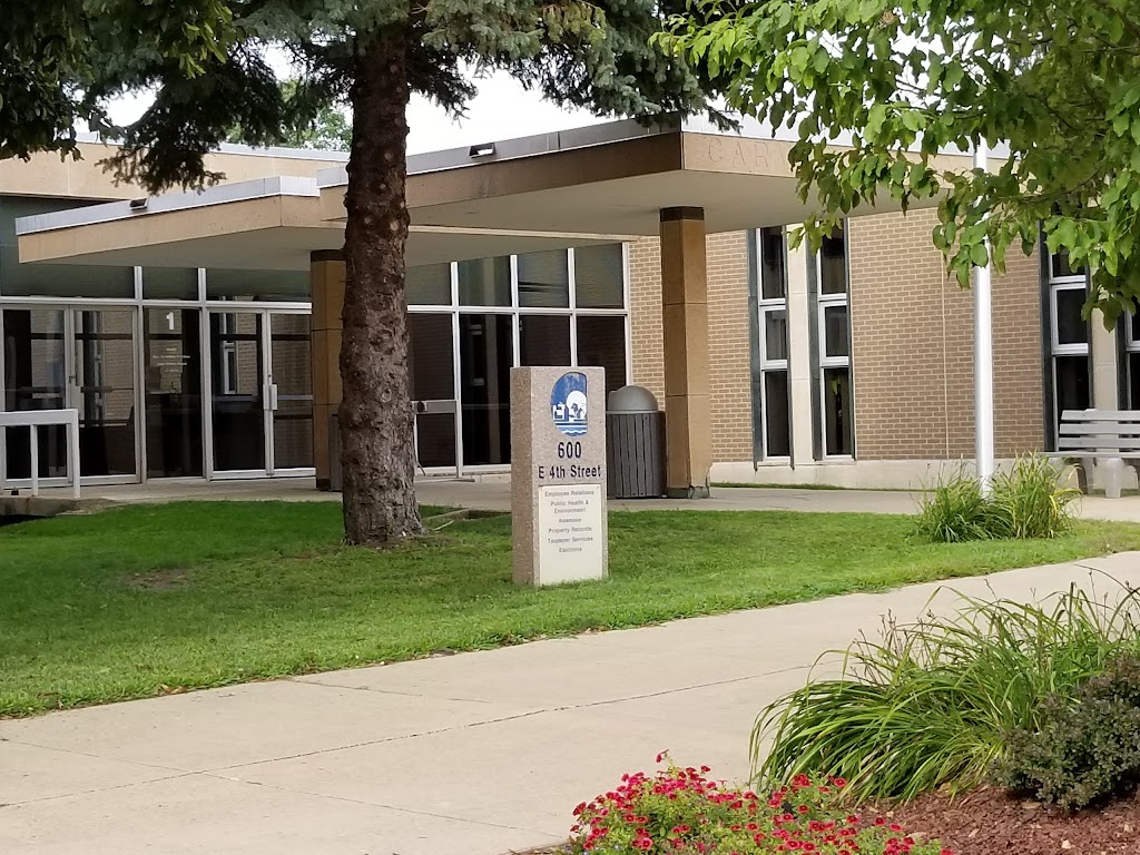 Carver County Court Administration | 600 E 4th St, Chaska, MN 55318, USA | Phone: (952) 361-1420