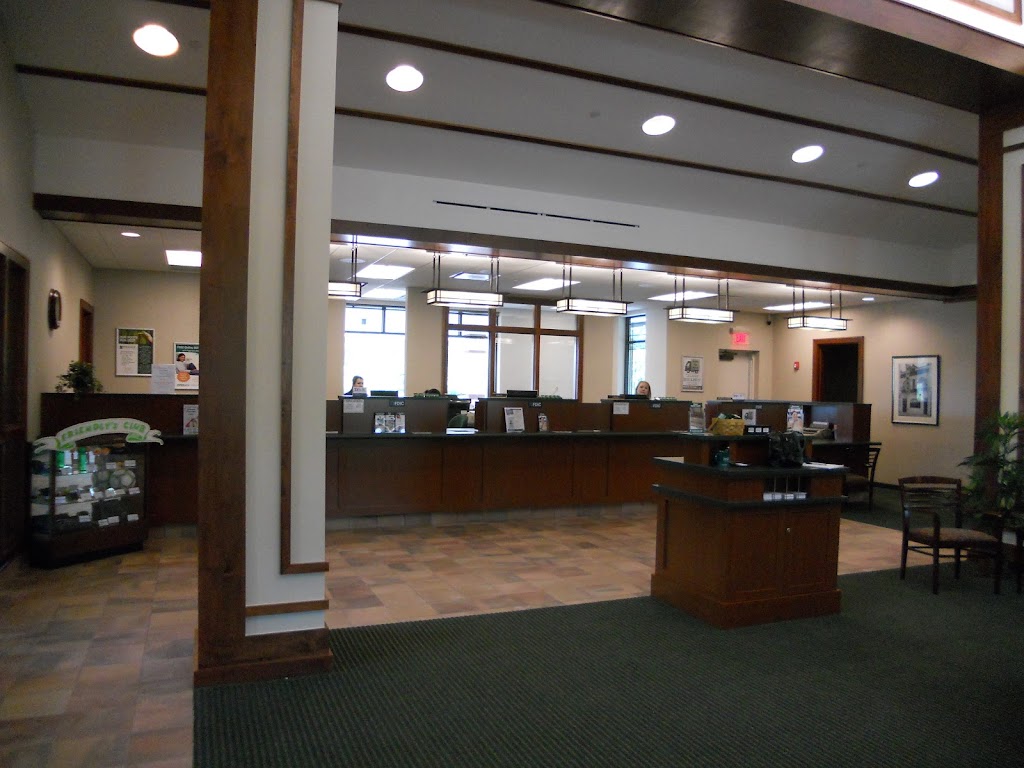 Waukesha State Bank | 18300 W Capitol Dr, Brookfield, WI 53187 | Phone: (262) 781-8082