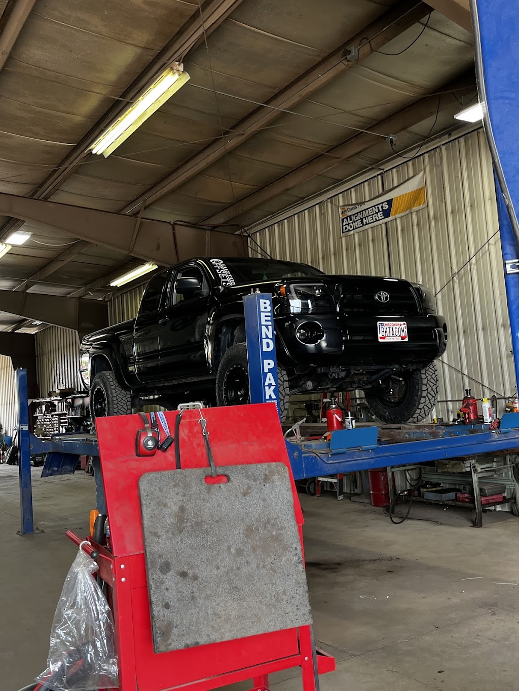 Accu-Rite Truck Frame and Suspension Specialties, LLC | W140N10589 Fond du Lac Ave Bldg B, Germantown, WI 53022, USA | Phone: (262) 255-4939