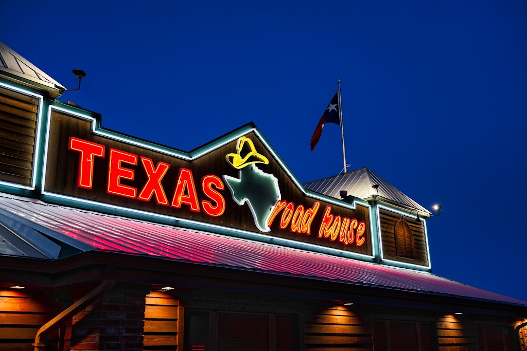 Texas Roadhouse | 2817 S Interstate 35, Denton, TX 76205, USA | Phone: (940) 243-7427