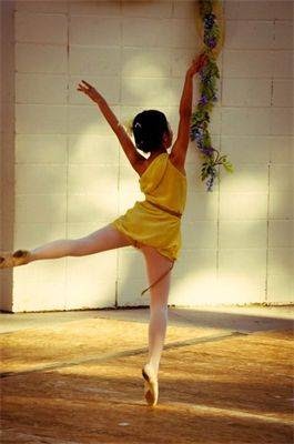 Elevé Ballet Academy & Pilates Dance Form n Fit | 3265 Motor Ave, Los Angeles, CA 90034, USA | Phone: (310) 384-4921