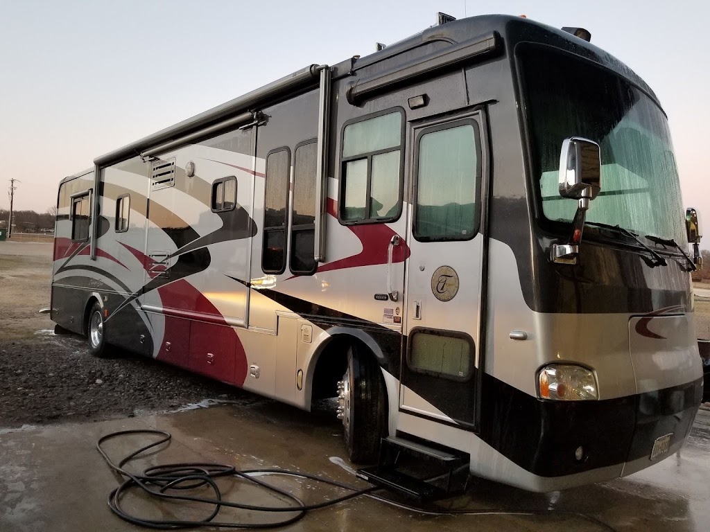 Revolution RV Service | 5300 US-67 BLDG 6, Alvarado, TX 76009, USA | Phone: (817) 783-3536