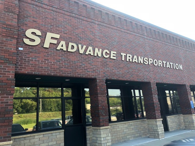 S F Advance Transportation Services Inc | 100 Bridgepoint Way #180, South St Paul, MN 55075, USA | Phone: (651) 451-2977