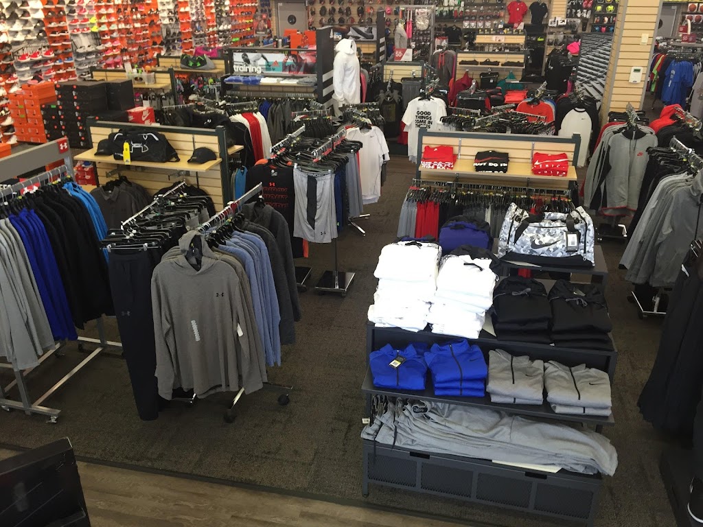 Hibbett Sports | 2010B S Wood Dr Ste B, Okmulgee, OK 74447, USA | Phone: (918) 756-1703