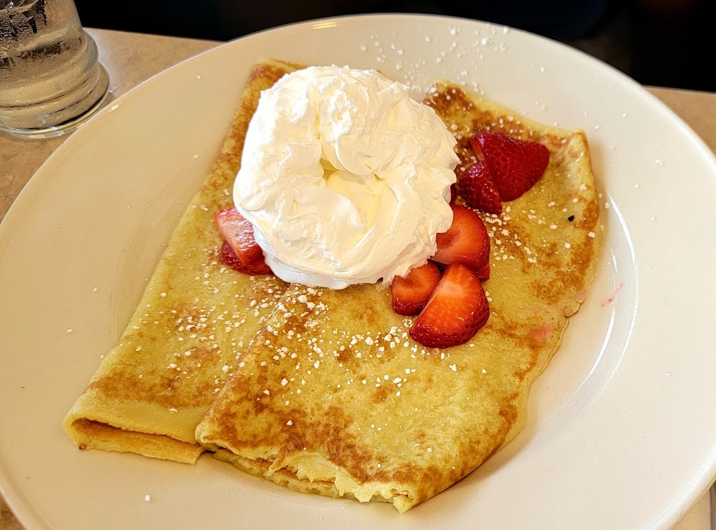 Ellys Pancake House | 435 Townline Rd, Mundelein, IL 60060, USA | Phone: (847) 837-8100