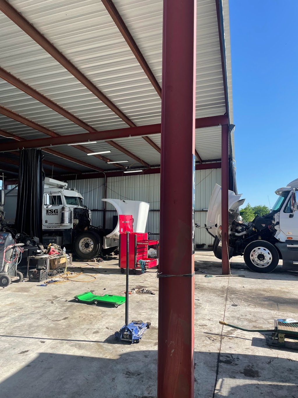 Ariza Maxx Truck Repair | 2511 Co Rd 376, Anna, TX 75409, USA | Phone: (972) 838-8098