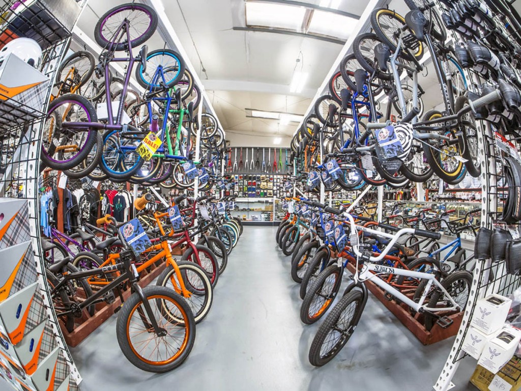 J&R Bicycles BMX Super Store | 7000 Bryan Dairy Rd Suite B1, Largo, FL 33777, USA | Phone: (727) 545-1580