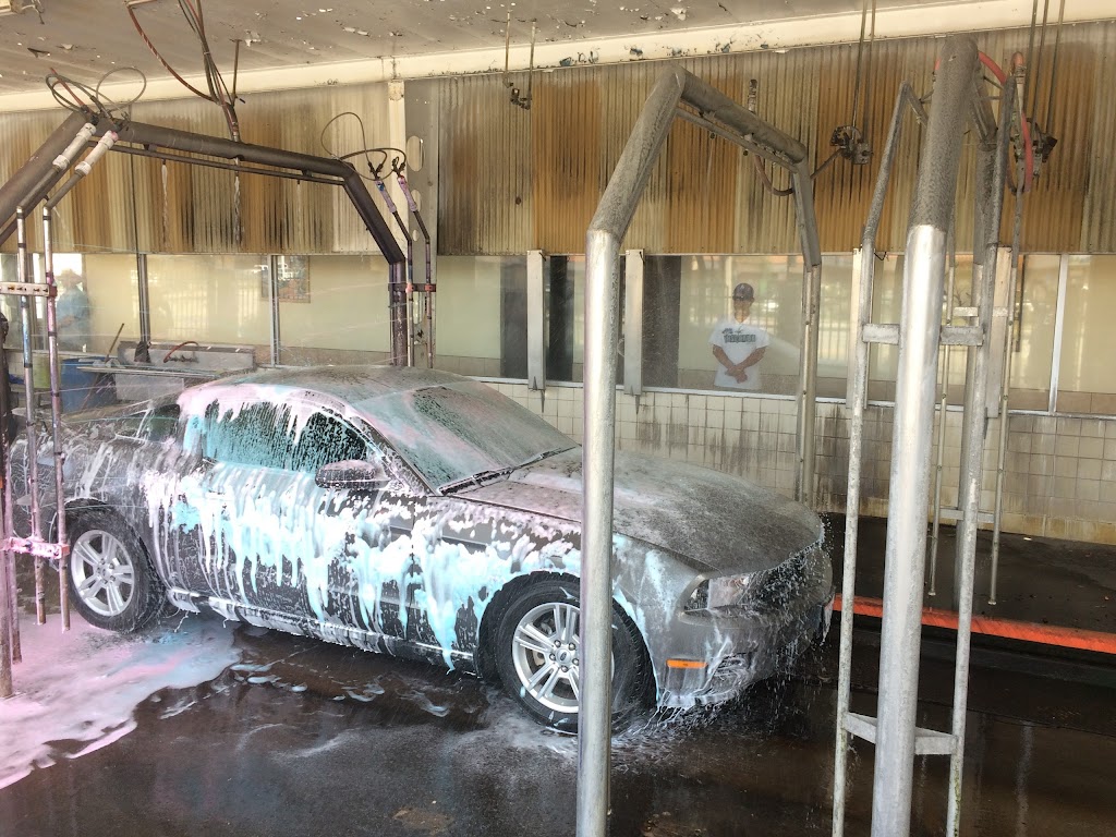 Montebello Car Wash | 2300 Whittier Blvd, Montebello, CA 90640, USA | Phone: (323) 721-2864