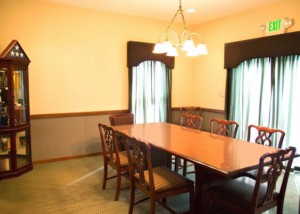 Goodwin - Cale & Harnish Memorial Chapel | 3220 IN-124 #90, Bluffton, IN 46714, USA | Phone: (260) 824-3852