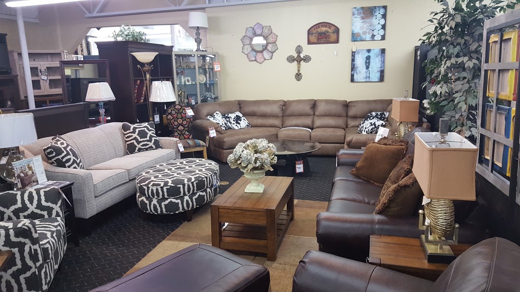 Runyons Furniture & Flooring | 1975 N Monroe St, Monroe, MI 48162 | Phone: (734) 240-3056