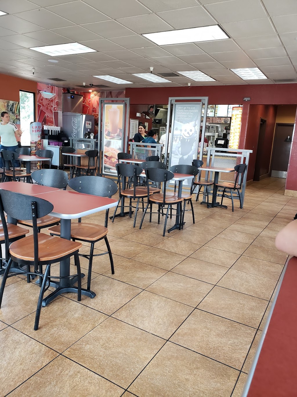 Jack in the Box | 4989 CA-99, Stockton, CA 95215, USA | Phone: (209) 425-0640