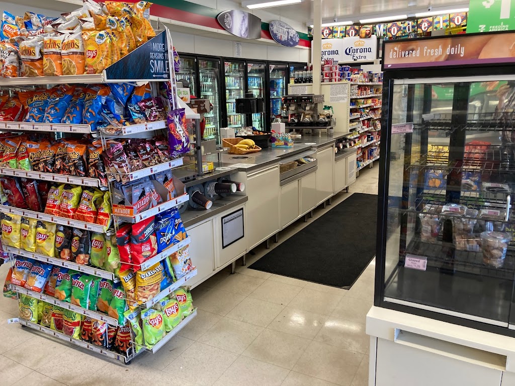 7-Eleven | 1920 W Balboa Blvd, Newport Beach, CA 92663, USA | Phone: (949) 673-6910