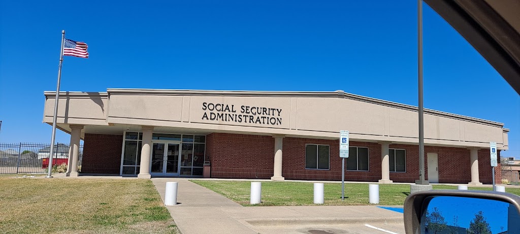 Social Security Administration | 100 Dean Box Dr, Waxahachie, TX 75165, USA | Phone: (800) 772-1213