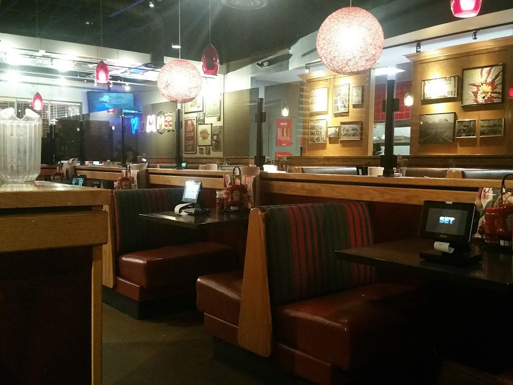 Red Robin Gourmet Burgers and Brews | 1184 Galleria Blvd, Roseville, CA 95678, USA | Phone: (916) 788-0211