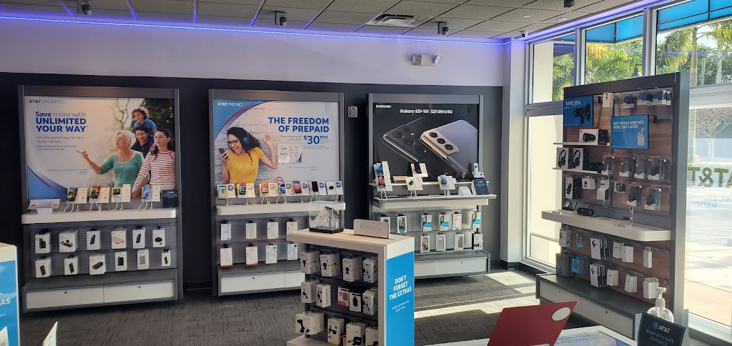 AT&T Store | 5241 NW 87th Ave Suite 105 Building D, Doral, FL 33178, USA | Phone: (305) 794-4966