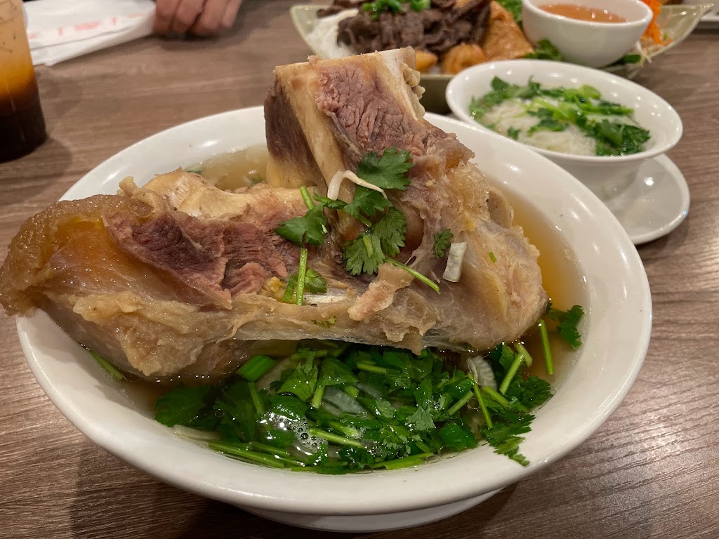 Bone & Broth - Vietnamese Pho Cuisine | 4320 Mills Cir Suite A, Ontario, CA 91764 | Phone: (909) 481-7272