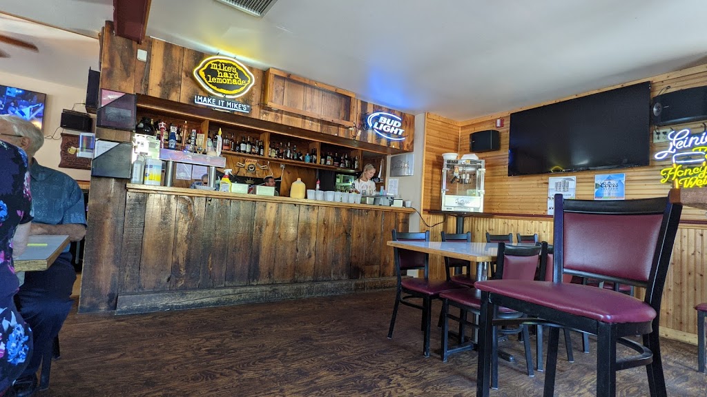 Harveys Bar | 220 Broadway St, Carver, MN 55315, USA | Phone: (952) 448-2289