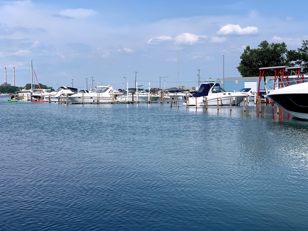 Captain Jims Marina & Kayak | 13500 Middle Gibraltar Rd, Gibraltar, MI 48173, USA | Phone: (734) 224-2099